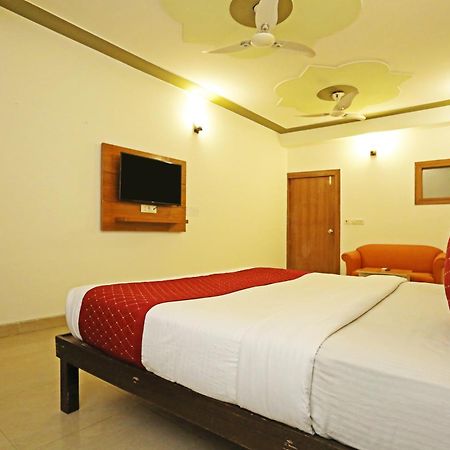 نيودلهي Hotel Ambrosia - A Boutique Hotel المظهر الخارجي الصورة