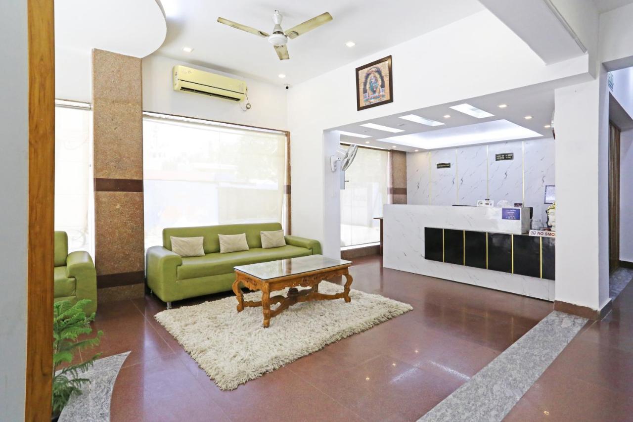 نيودلهي Hotel Ambrosia - A Boutique Hotel المظهر الخارجي الصورة