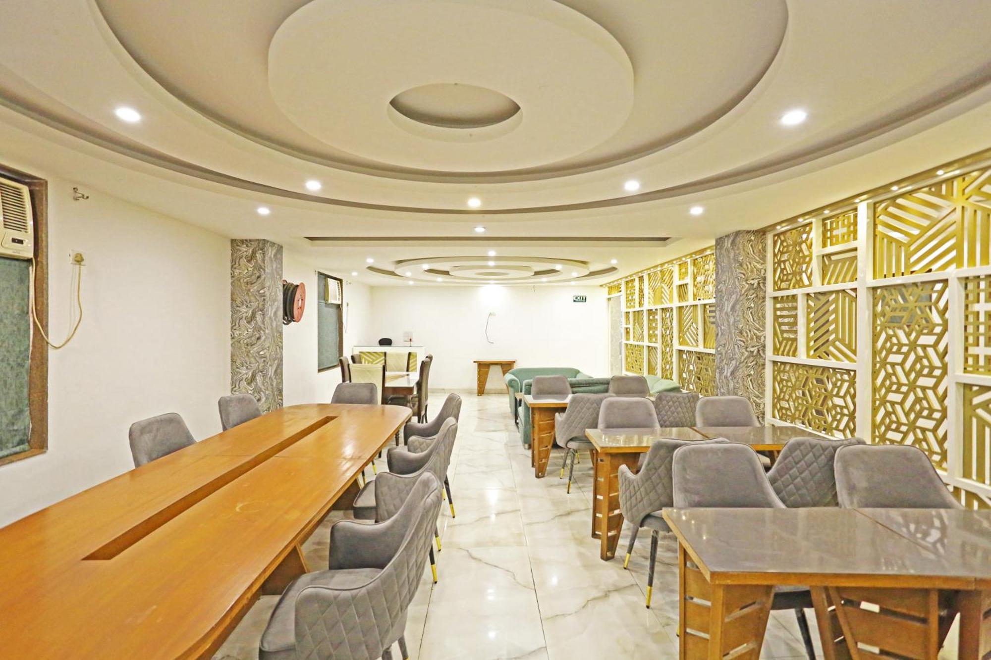 نيودلهي Hotel Ambrosia - A Boutique Hotel المظهر الخارجي الصورة