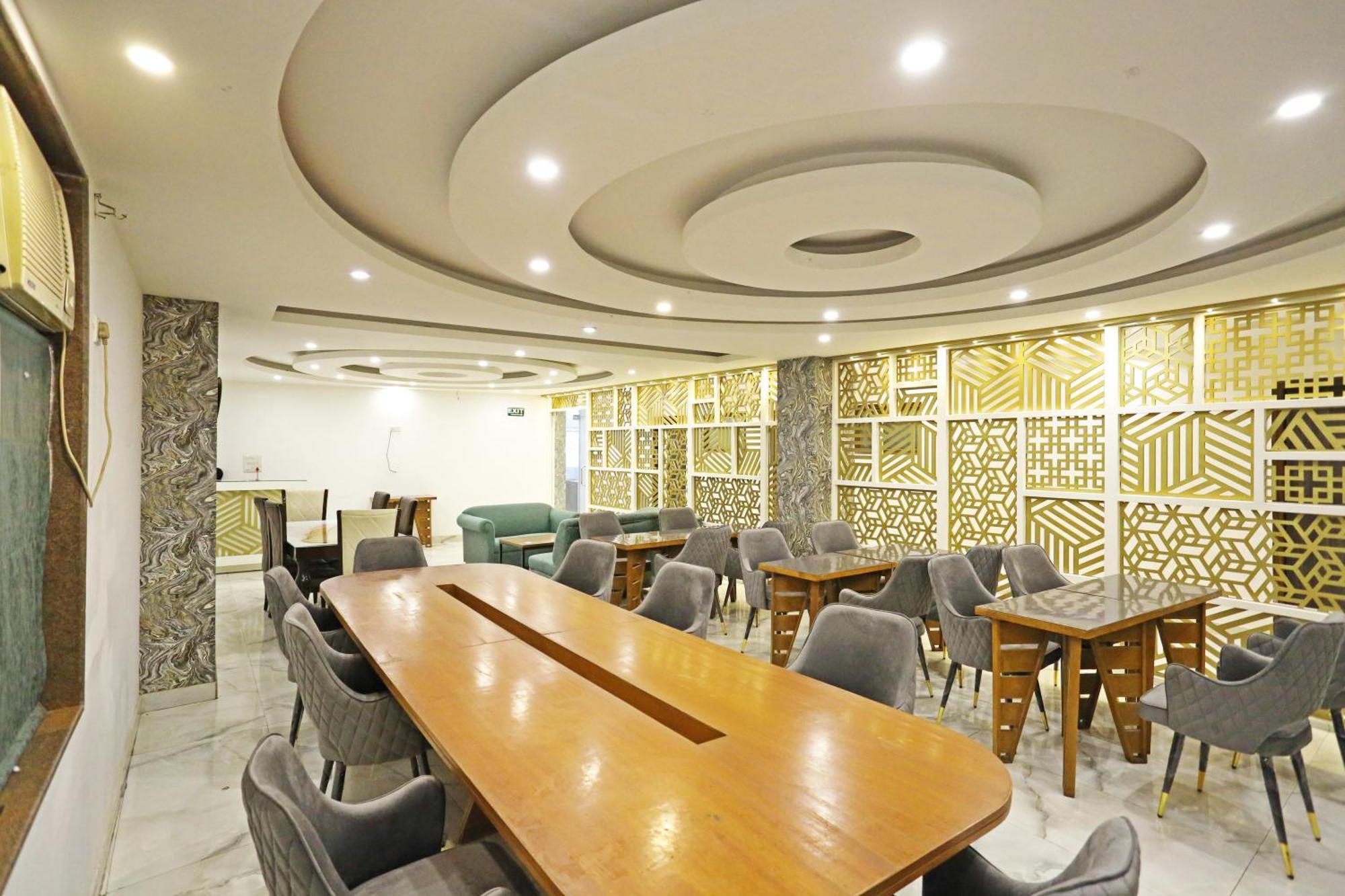 نيودلهي Hotel Ambrosia - A Boutique Hotel المظهر الخارجي الصورة