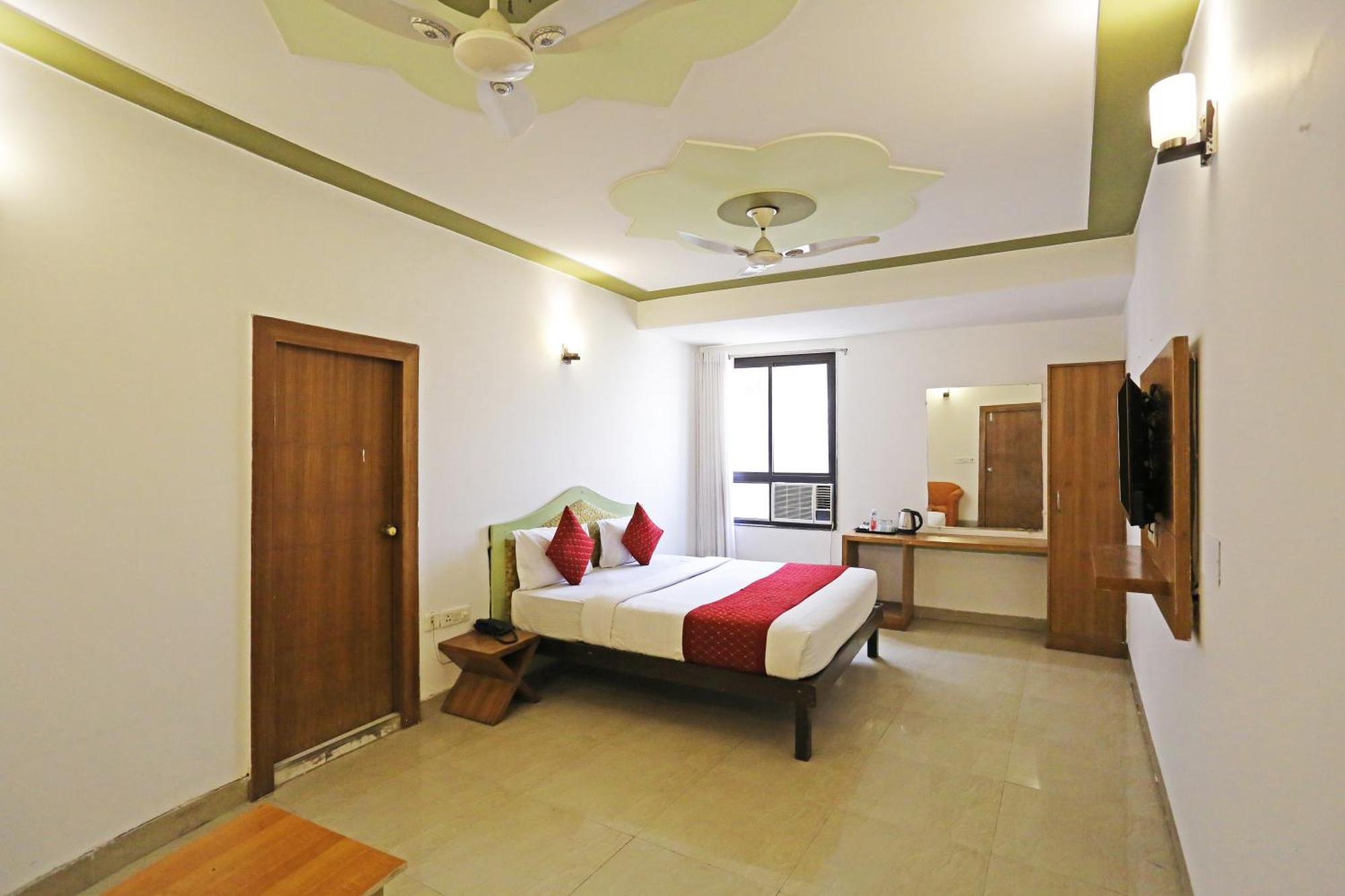 نيودلهي Hotel Ambrosia - A Boutique Hotel المظهر الخارجي الصورة