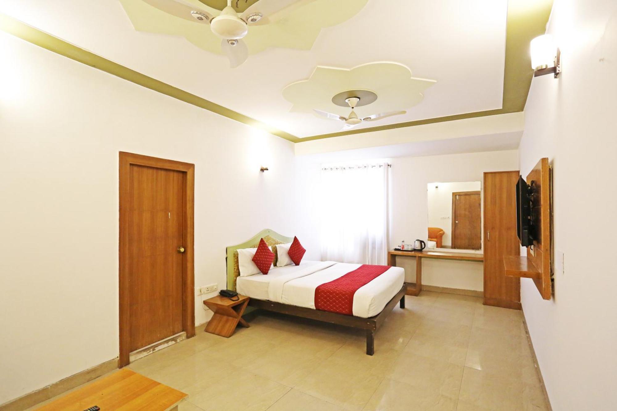 نيودلهي Hotel Ambrosia - A Boutique Hotel المظهر الخارجي الصورة