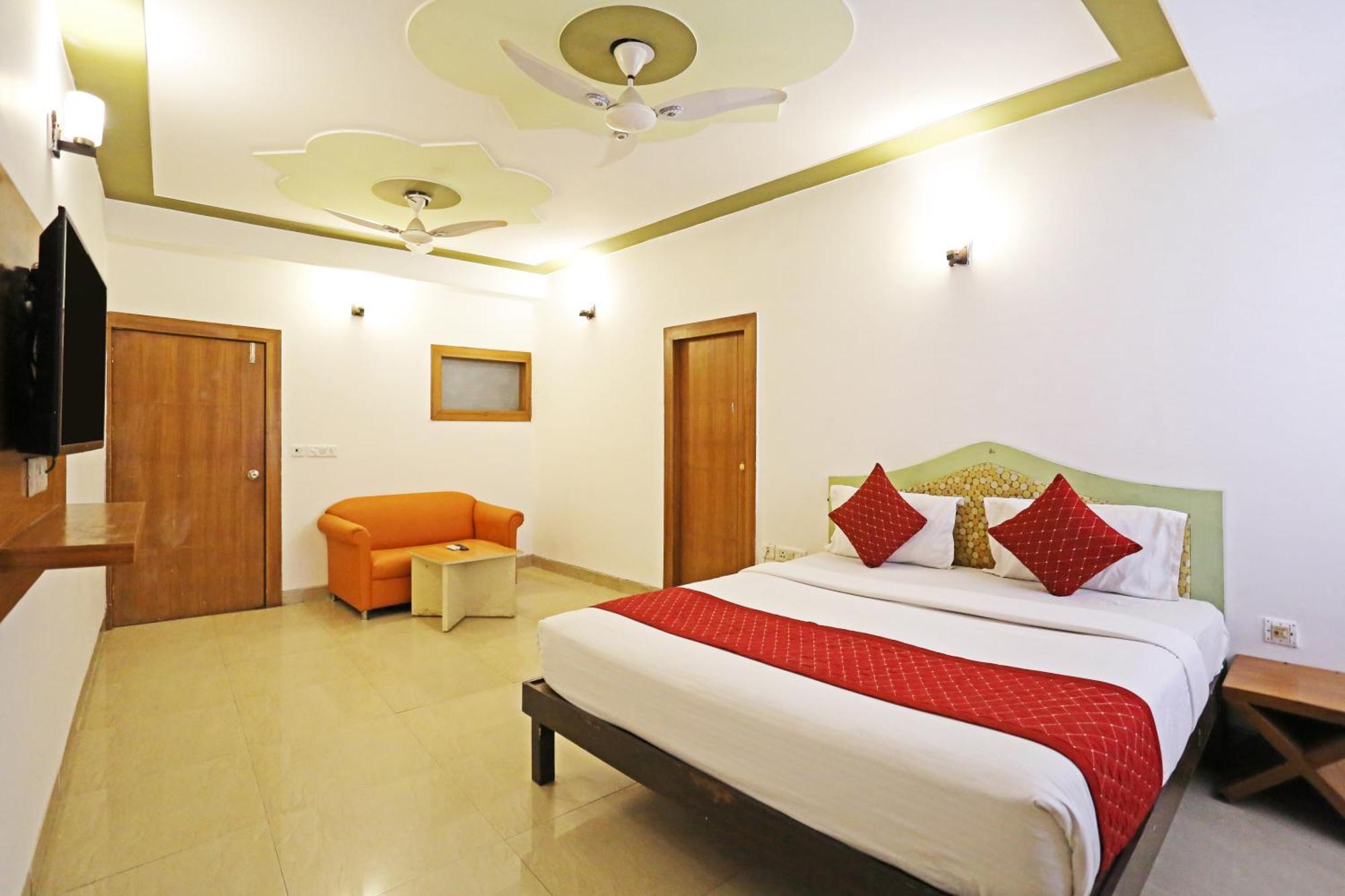 نيودلهي Hotel Ambrosia - A Boutique Hotel المظهر الخارجي الصورة
