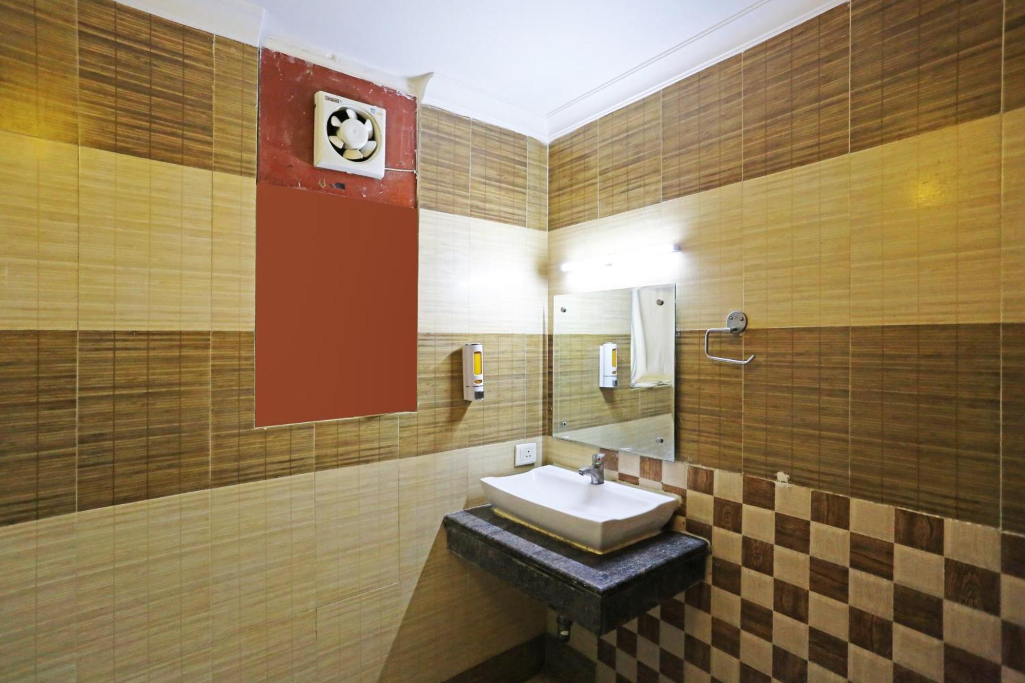 نيودلهي Hotel Ambrosia - A Boutique Hotel المظهر الخارجي الصورة